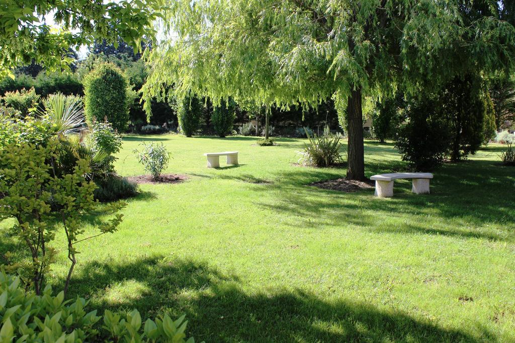 Gites Maisons De Vacances Domaine La Chamade Carpentras Exteriör bild
