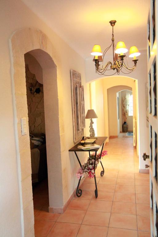 Gites Maisons De Vacances Domaine La Chamade Carpentras Rum bild