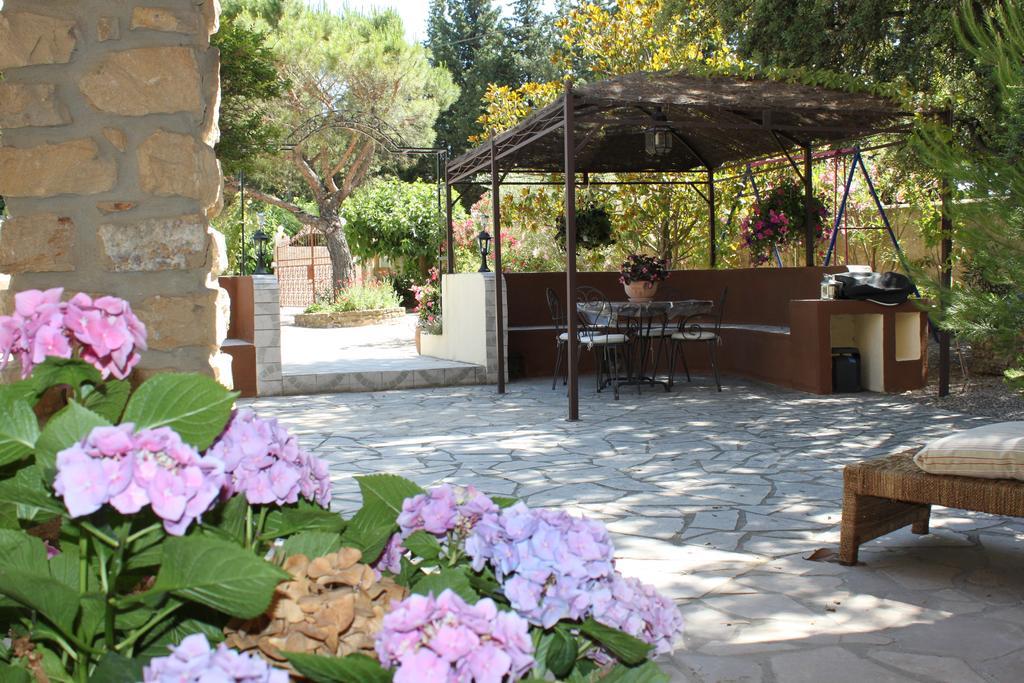 Gites Maisons De Vacances Domaine La Chamade Carpentras Rum bild