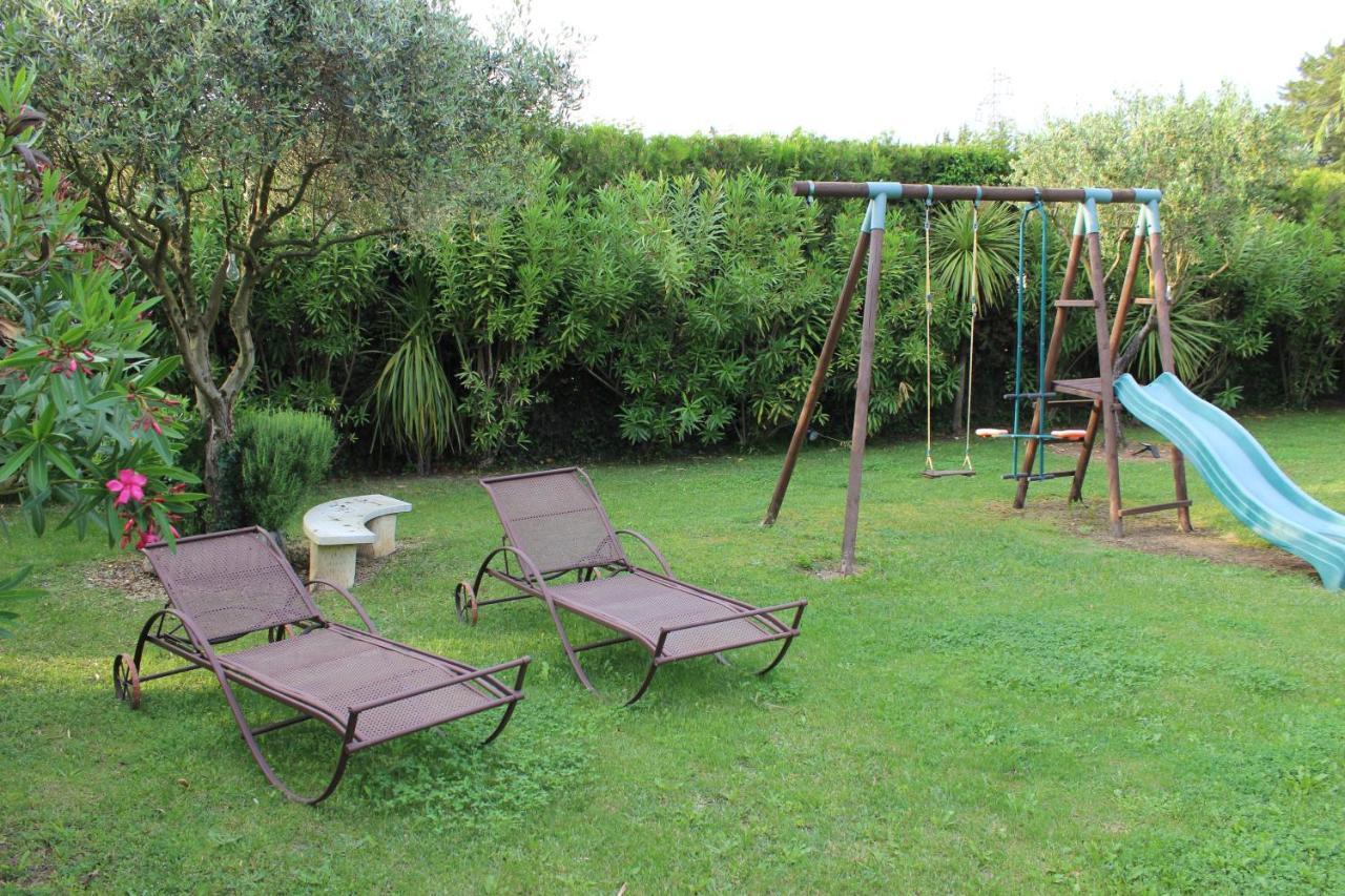 Gites Maisons De Vacances Domaine La Chamade Carpentras Exteriör bild
